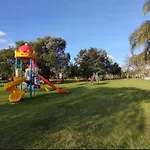 Departamento De Categoria En Country Club Con Amenities En Pilar