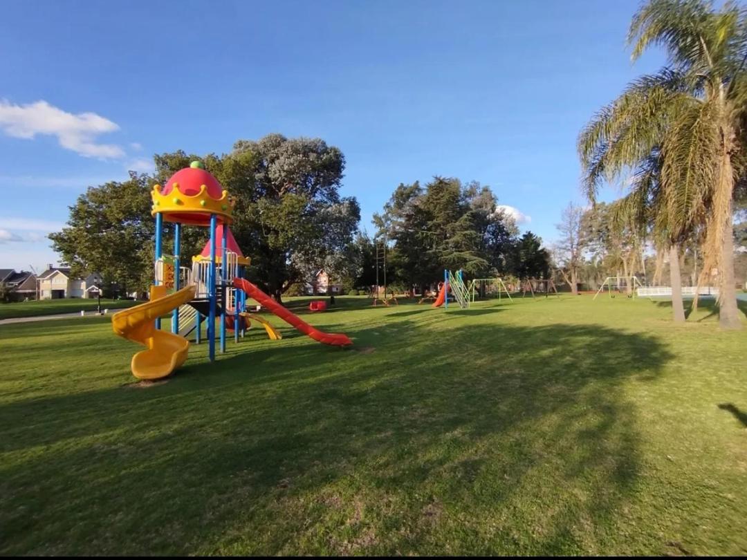 Apartamento Departamento De Categoria En Country Club Con Amenities En Pilar *