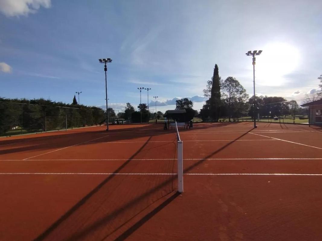Departamento De Categoria En Country Club Con Amenities En Pilar *
